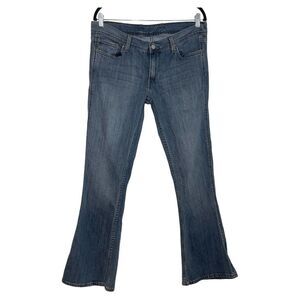 ⭐️ Levi Strauss Women’s Denim Jeans Size 12x31